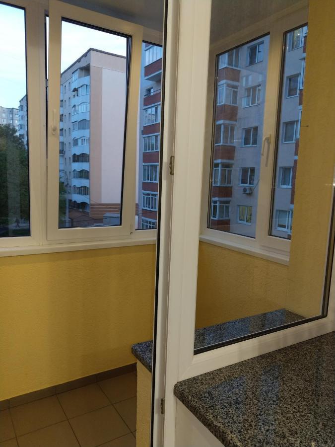 Однокімнатна Квартира В Новобудові По Мельника Rivne Exterior foto